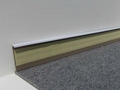 Kobercová lišta PVC bílá délka 2500 mm